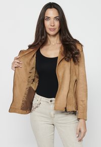 Koroshi Veste en similicuir - camel
