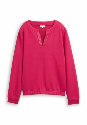 Lichtgewicht roze sweatshirt met een ronde halslijn. Heeft een inkeping en verticale stikdetails aan de voorkant. Mouwen en zoom zijn omgebogen.