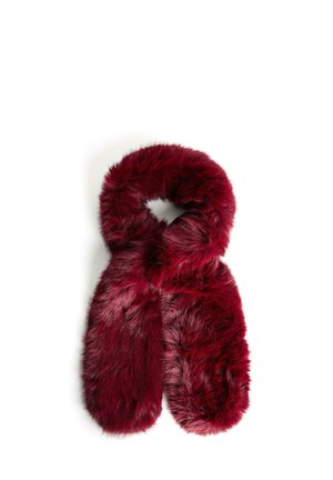 Burgundy faux fur scarf, soft texture, long rectangular shape, with an opening for easy wear, featuring a dense, luxurious appearance.