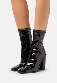 RAID Bottines à talons hauts - black