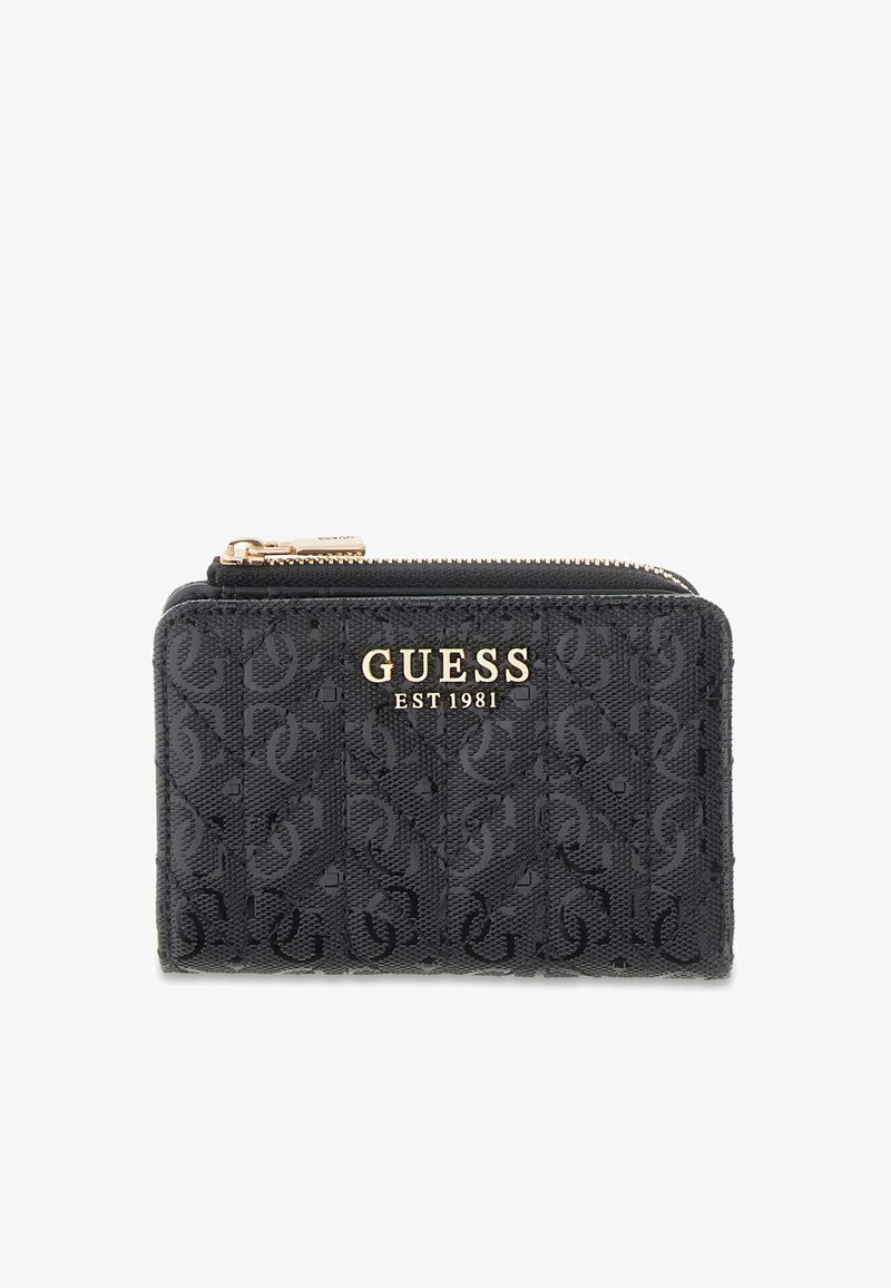 Portefeuille noir Guess avec motif embossé, fermeture éclair dorée et texte du logo doré "GUESS EST 1981" sur le devant.