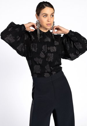 Overhemdblouse - black