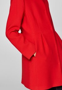 Esprit Collection Korte frakker - red