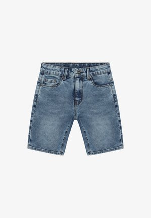 Jeansshorts in hellblauer Waschung mit geradem Schnitt. Verfügen über fünf Taschen, einen Knopfverschluss und dezentes Ausbleichen für Textur.