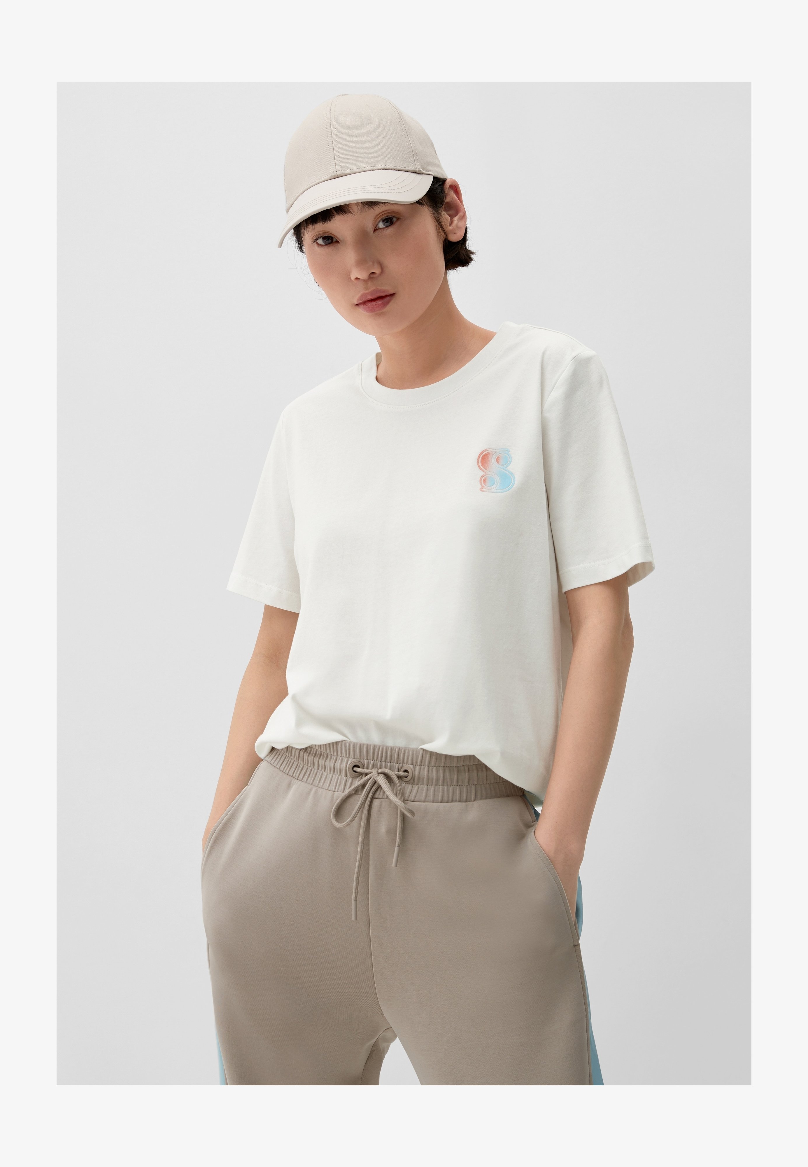 Mexx T-Shirt Donna Girocollo Con Stampa Foil - 100% Cotone Organico, Morbida E Sostenibile, Colore Classico, Casual Chic