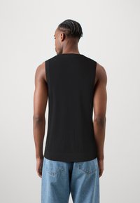 DRYKORN EZRAEL - Top - black