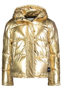 Złota puchowa kurtka z błyszczącym metalicznym wykończeniem, zamkiem błyskawicznym z przodu, przyszytym kapturem i elastycznymi mankietami. Lekko pikowana dla lepszej izolacji.