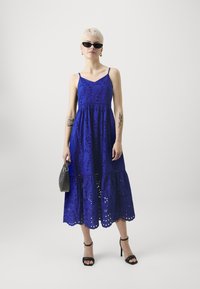 YAS Petite YASLUMA STRAP LONG DRESS - Maxikjole - bluing
