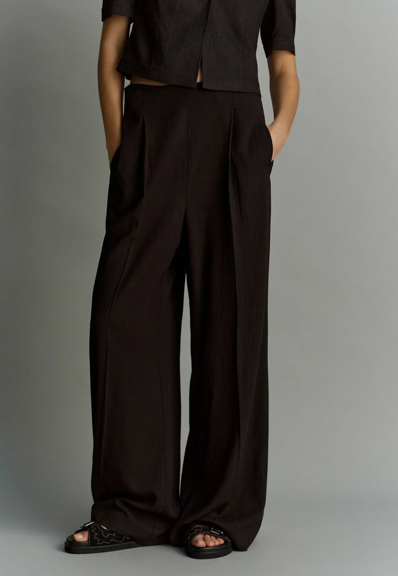 Next WIDE LEG - Tygbyxor - black
