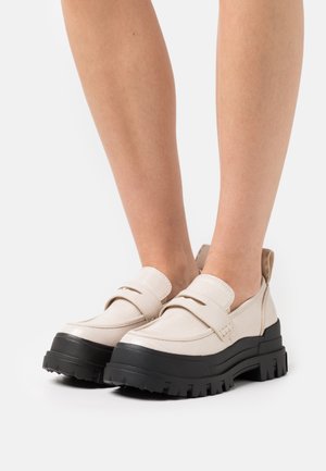 Buffalo, Chaussons - off-white