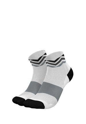 ULTRALIGHT WAVES SHORT - Füßlinge - white