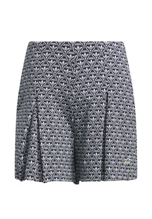 Marineblauwe en witte geplooide rok met een herhalend logodesign en een klein groen-wit logovignet nabij de zoom.