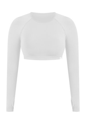 Top atlético corto de manga larga blanco, con cuello redondo y agujeros para los pulgares en las mangas, diseño sin costuras y dobladillo acanalado ajustado.