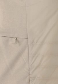 Endurance Veste sans manches - 1136 simply taupe