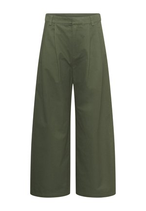 Pantalones de tiro alto, de pierna ancha, color verde oliva, con presillas para cinturón, pliegues delanteros y cierre frontal oculto.