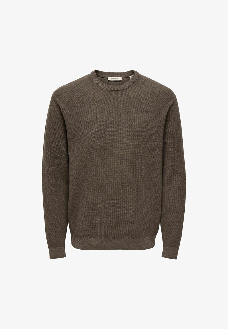 Pull tricoté marron à manches longues avec col rond et poignets et ourlet côtelés, présenté sur fond blanc.