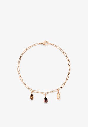 Armband van roségoud met drie verschillende edelstenen: een markiesvormige bruine steen, een peer-vormige roze steen en een rechthoekige lichtperzikkleurige steen.