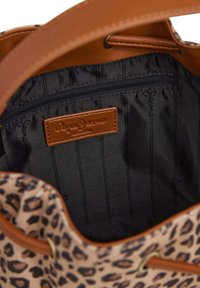 Pepe Jeans Rankinė - bare beige