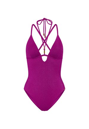 Ett magentafarget badedrakt i ett stykke med glitrende stoff, trekantede kupper, kryssede stropper og justerbar halterneck med gullperlepynt.