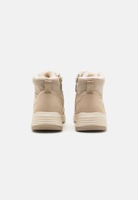 Tamaris Baskets montantes - ivory