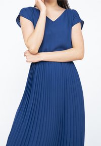 Finn Flare Vapaa-ajan mekko - blue