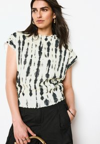 Next - T-shirt z nadrukiem