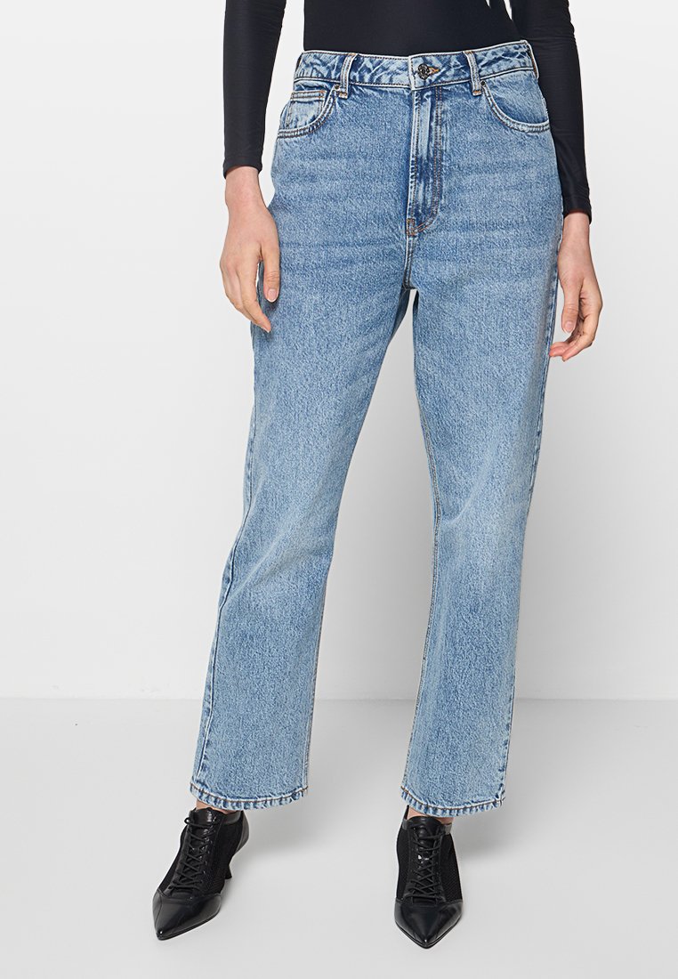 Tomorrow Jeans Tapered Fit blauw