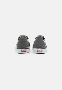 Vans SK8-LOW UNISEX - Sapatilhas - drizzle/true white
