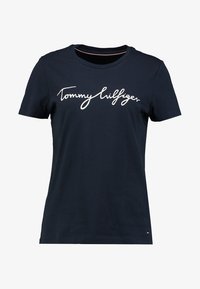 Heritage crew deals neck graphic tee