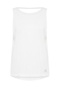 Canotta bianca senza maniche realizzata in cotone, con un ampio scollo, vestibilità comoda e un piccolo logo grigio Adidas nell'angolo in basso a destra.