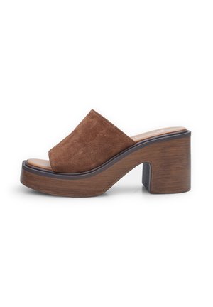 Bata Zoccoli - marrone