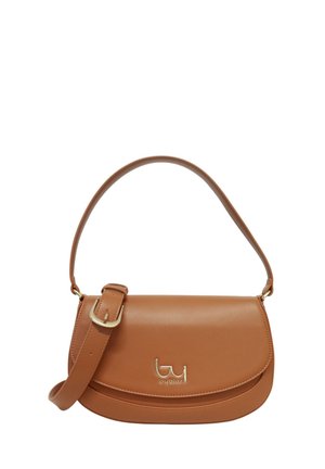 Borsa a tracolla in pelle marrone con patta curva, tracolla regolabile con fibbia dorata e piccolo logo "byblos" dorato al centro anteriore.