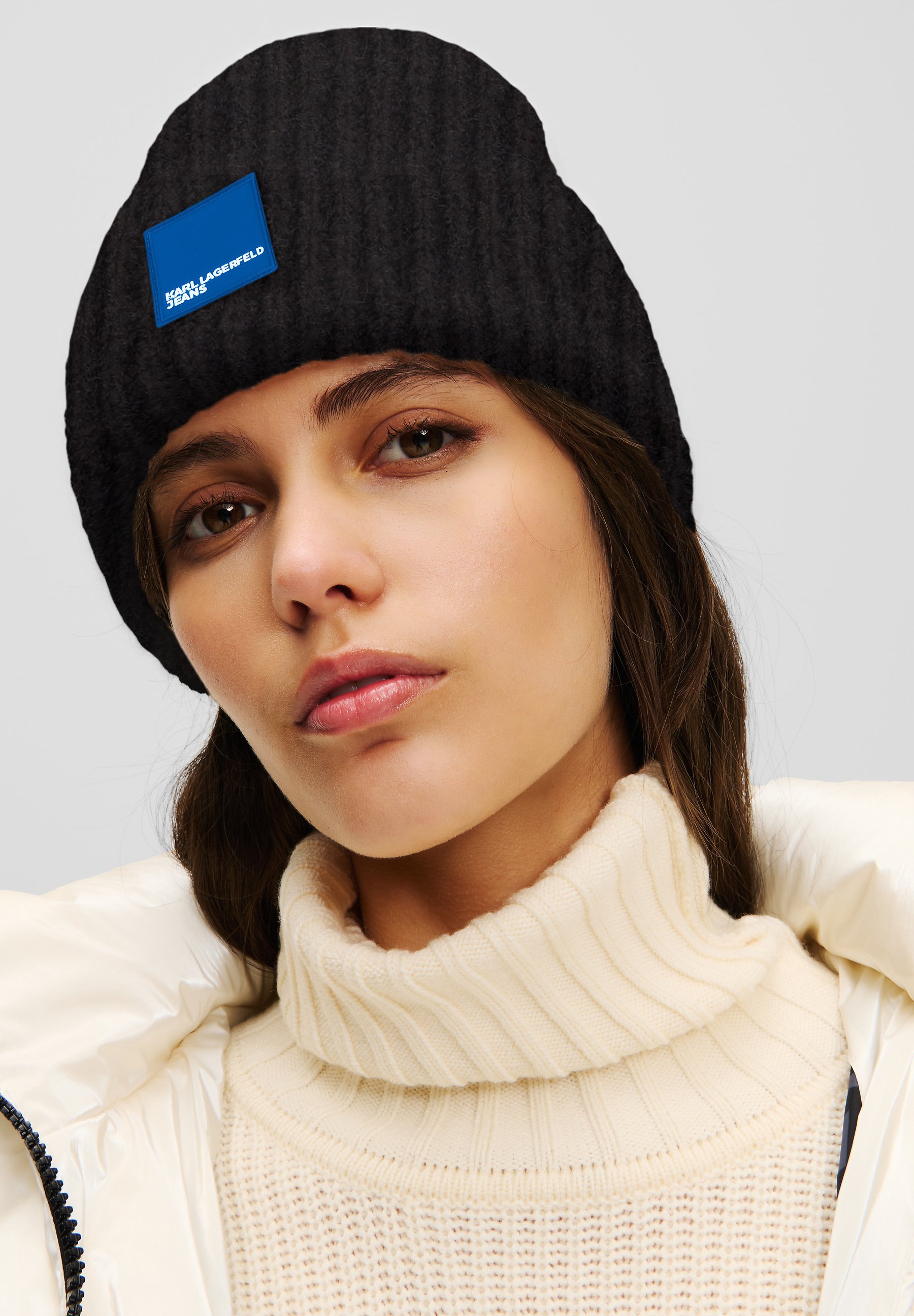 KARL LAGERFELD BEANIE Sassy Choupette Beanie | Karl Lagerfeld Paris main image 2