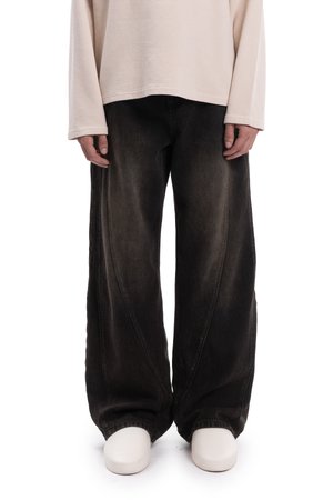 RIGID BALLOON CUTLINE - Egyenes szárú farmer - black vintage wash