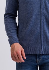 CASH-MERE Cardigan - jeans blau