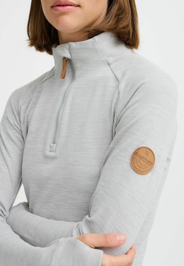 NBKABEA W SKI - Long sleeved top4