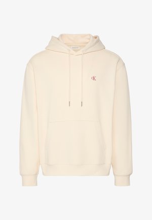 Roomkleurige hoodie met voorvak en klein rood CK-logo op de linkerbovenkant van de borst.