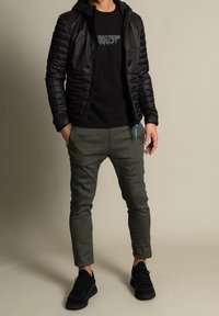 Colmar Overgangsjakke - black