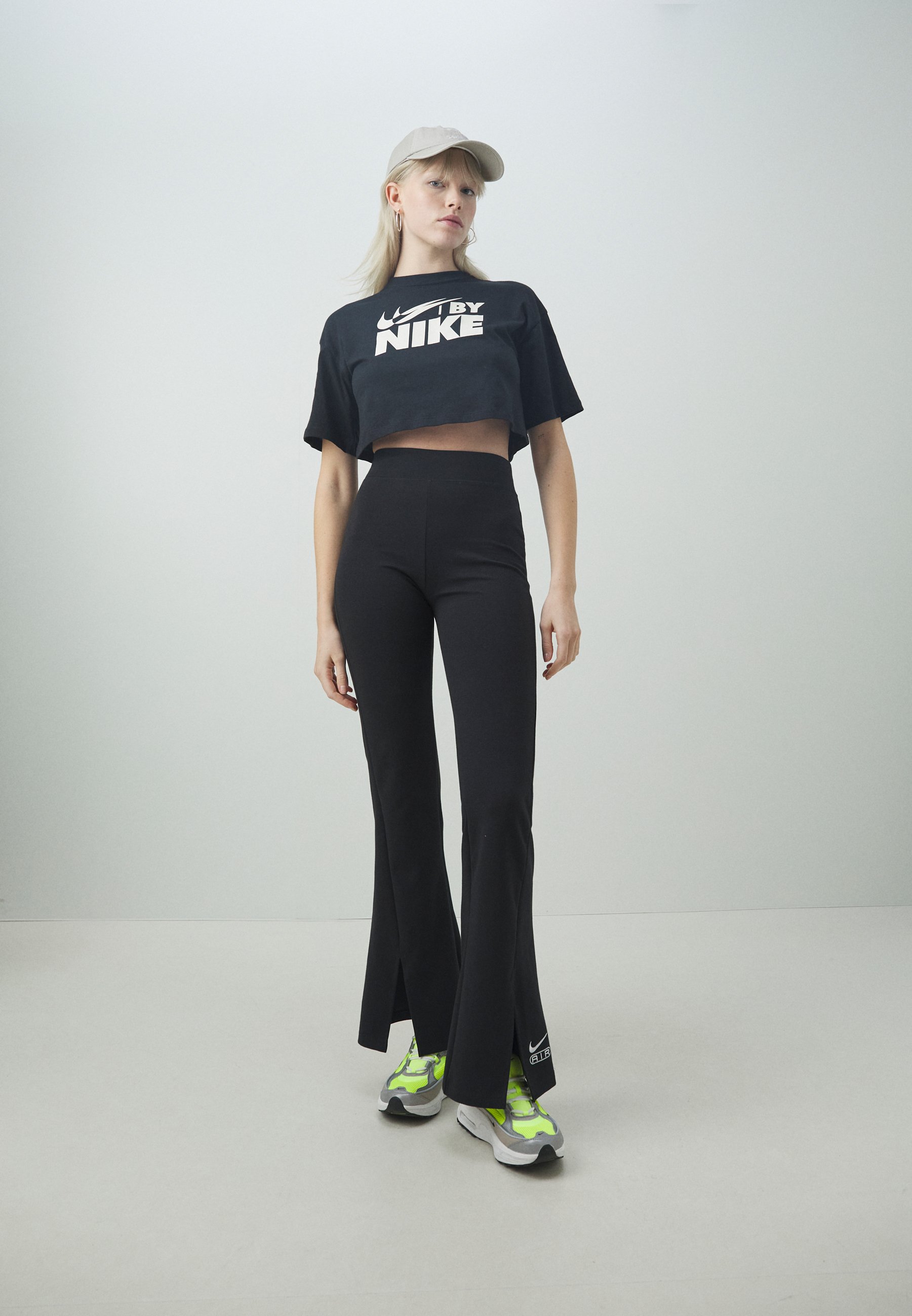 nike air sweatsuit womens