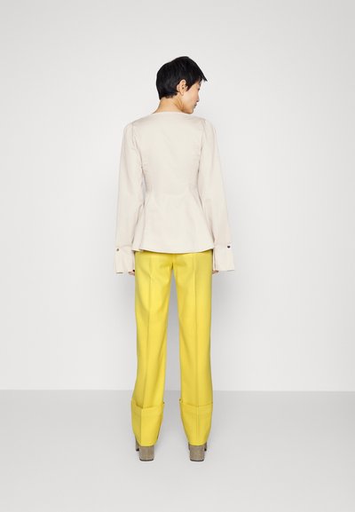 BITE Studios TAILORED FOLD UP TROUSER - Παντελόνι - neon green