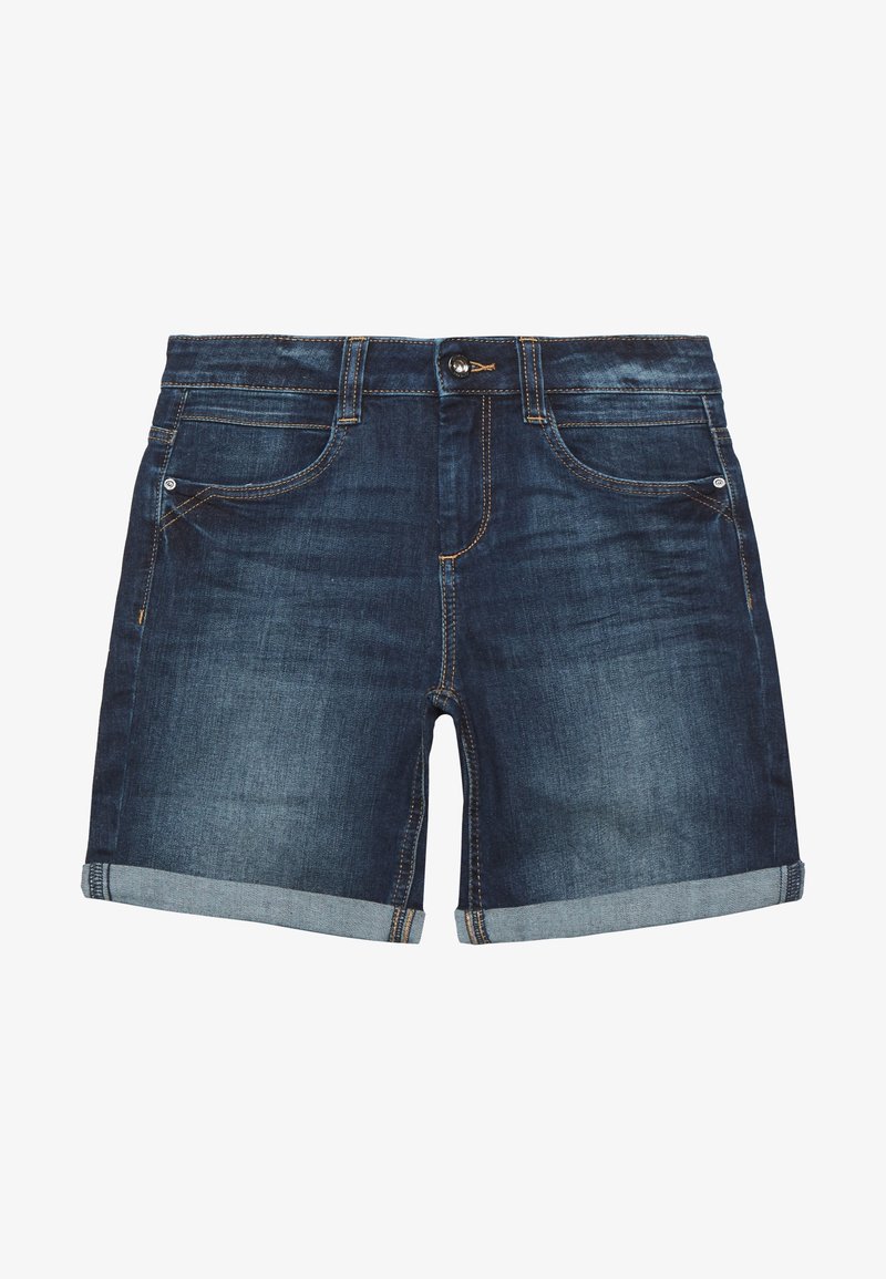 Pantalones cortos de mezclilla en azul oscuro con puños enrollados. Presenta un diseño clásico de cinco bolsillos, costuras en contraste y un cierre frontal con botón.