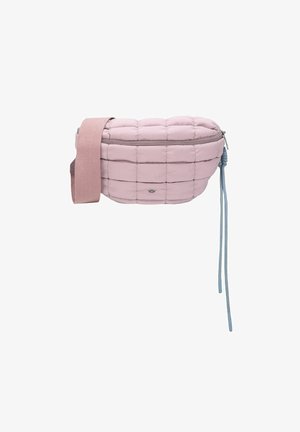 Borsa a tracolla rosa trapuntata con chiusura a zip, tracolla regolabile e dettagli blu. Forma compatta e arrotondata con tessuto testurizzato.