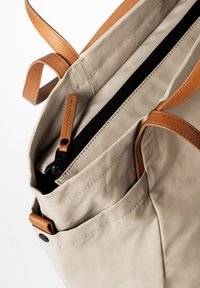 Aunts & Uncles TAKAMATSU - Borsa a mano - beige