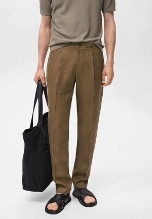 Mango SALERNO SLIM FIT - Pantaloni eleganti - khaki