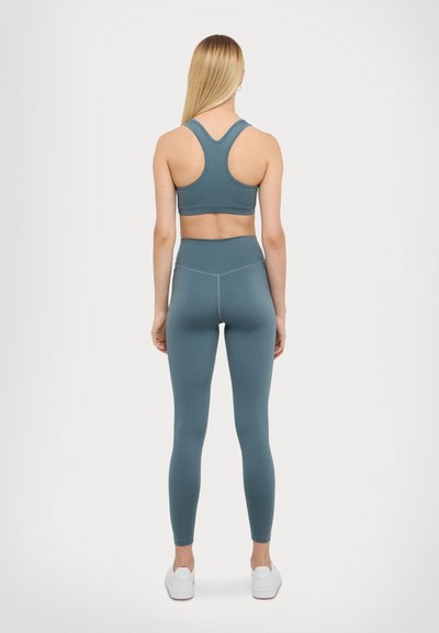 7 DAYS Active SIGNATURE TIGHTS - Legíny - kalhoty  - stormy weather