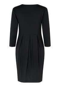 Abito nero con maniche lunghe, scollatura rotonda, design plissettato sul retro e una texture liscia e morbida. Nessun motivo visibile o dettagli metallici.