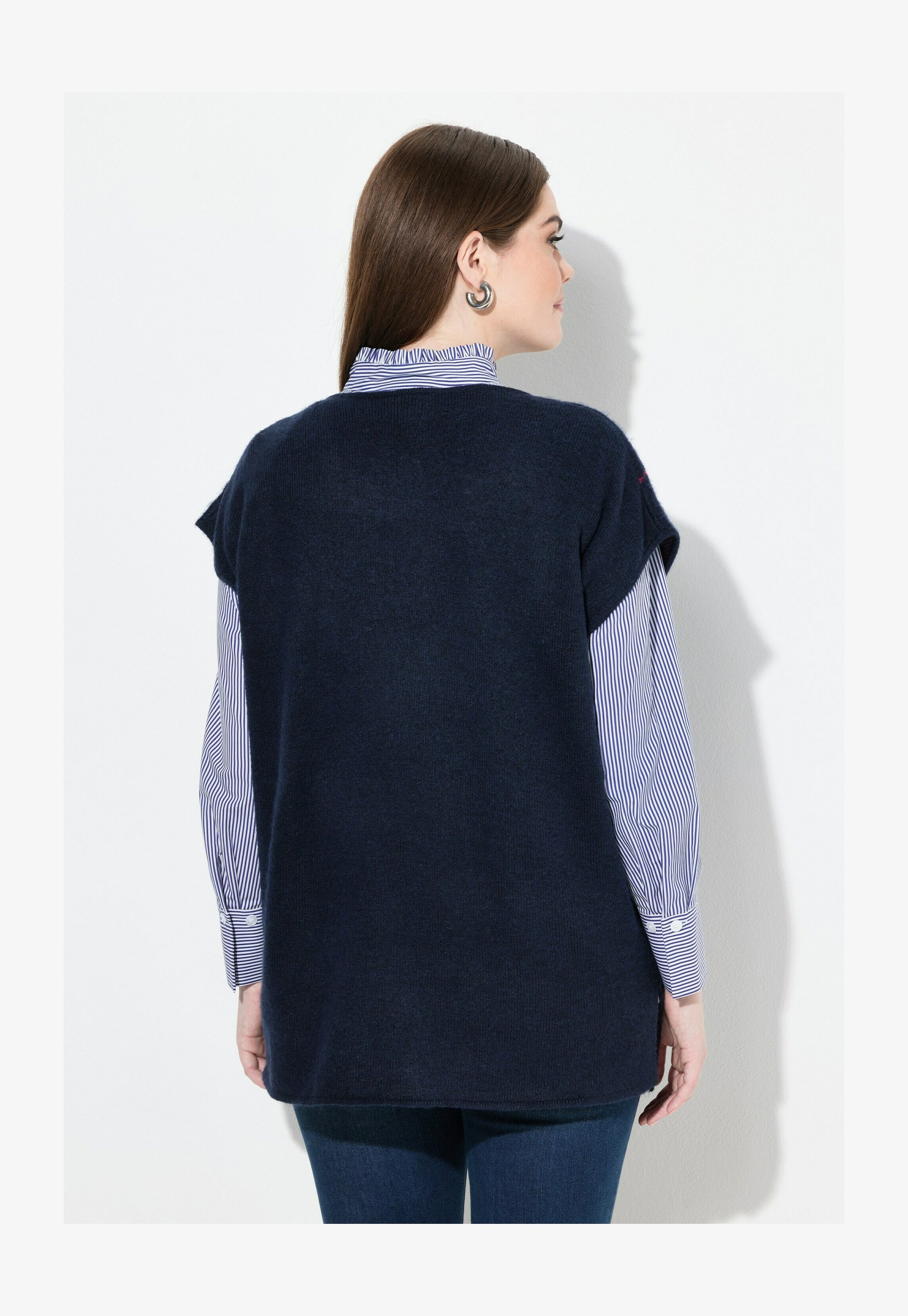 Maglia A Righe Ulla Popken Per Donna – Scollo A Cuore E Mezza Manica – Taglie Comode Con Orlo Elastico – Top Moda Primaverile
