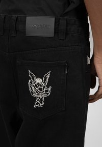 Wasted Paris Vaqueros boyfriend - black