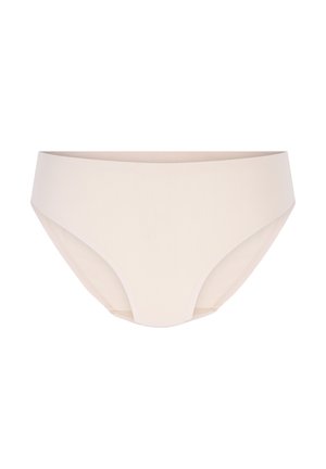 Nahtlose beigen Damenunterwäsche Slips, glattes Material mit einer mittelhohen Schnittführung vor einem schlichten weißen Hintergrund.