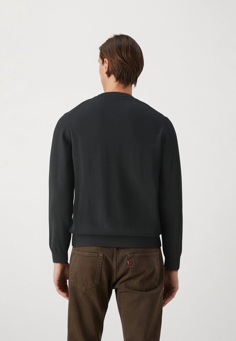 Runcati - Maglione da uomo con collo alto, motivo intrecciato, autunno/inverno, a maglia grossa, tinta unita, bianco, M